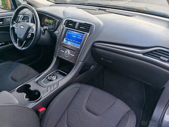 Ford Mondeo 2.0TDCi Titanium 8st. Aut. 2020 - Plná výbava - 15
