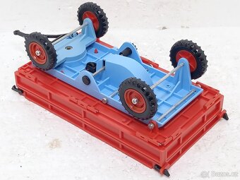 KDN Traktor s valníkem Zetor Crystal 8011- retro hračka - 15