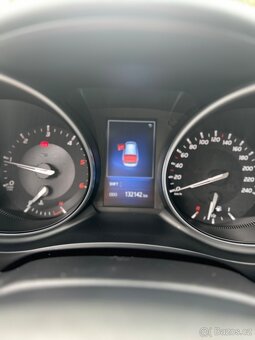 TOYOTA avensis 2.0D - 15