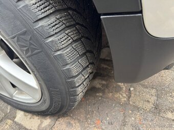 Bmw x5 e70 3.0d xDrive 180 kw nová stk. - 15