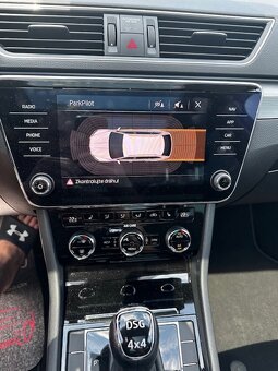 Škoda Superb III 2.0TSi 4x4 206kw, r.2017, serviska, TOP - 15