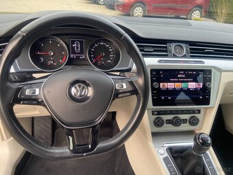 VW Passat 2.0TDI,145769km,rv.2018,Comfortline,TOP - 15