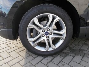 FORD Edge 2.0 TDCi 132kW 4x4 TITANIUM - 1.majitel - 15