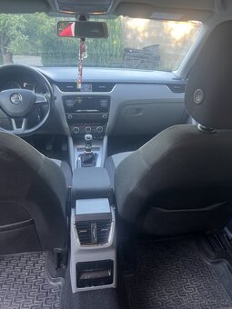 Škoda oktavia r.v2015 1.6tdi 263 t km - 15