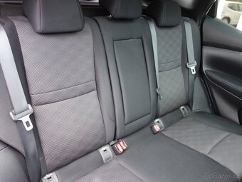 NISSAN QASHQAI 1.5dCi 81kW -VÝBAVA - 15