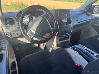 Chrysler Town Country 3,6 V6 RT El dveře DO 2011 DPH - 15