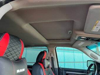 DODGE RAM 5.7 HEMI   4X4 model roku 2015 - 15