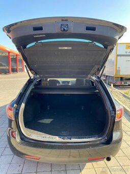 Mazda 6GH - 15