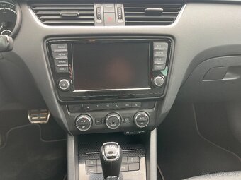 Škoda Octavia RS 162kW DSG 139TKM - 15