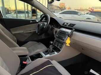 Volkswagen Passat 2005 - 15