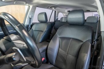 Subaru Outback 2.5 CVT VA - 15