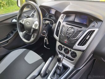 Ford Focus 1.0 92 kw 2012, servis Ford , TOP STAV - 15
