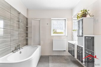 Prodej rodinného domu, Košťany - Střelná, ul. na Hampuši - 15
