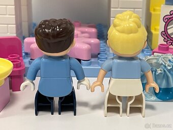 Lego Duplo Popelčin zámek 10855 - 15