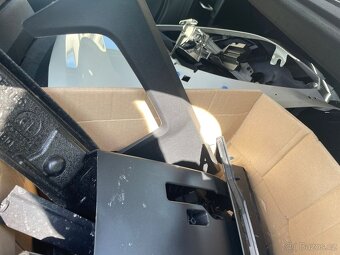 Citroen C3 1.2i 74kw, r.2025, klima - 15