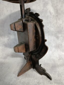 Velmi pěkné jednomiskové figurální 10kg váhy do sbírky - 15