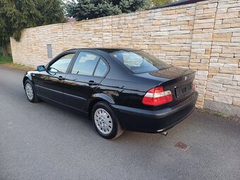 Benzínové BMW 318i ... 153042km - 15
