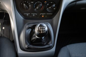 Ford Grand C-Max 1.6TDCI - 15