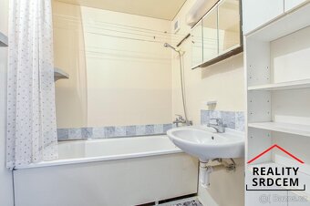 Pronájem družstevního bytu o velikosti 3+1+zasklená lodžie/6 - 15