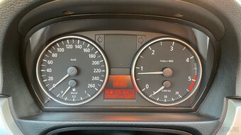 BMW 320D 120kW NAVI PANORAMA - 15