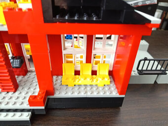 LEGO Train 9V Train Station +návod - 15