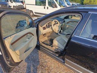 Volvo XC70 2.4 5D AWD - 15