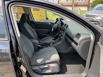 Volkswagen Golf, 1.6 MPI 75kW TAŽNÉ - 15