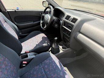 MAZDA 323 1,5 16V DOHC 65kW - Naprosto výjimečný stav - 15
