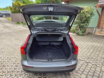 Volvo V60 D4 Momentum 2.0D 140KW AT•2020•Webasto•ACC•Kessy - 15
