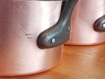 VINTAGE KVALITNÍ MĚDĚNÉ HRNCE TOURNUS FRANCIE 70.LÉTA - 15