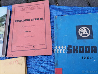 Knihy o autech 124kusů - 15