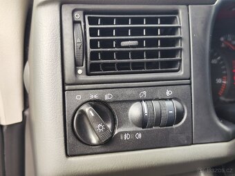 Volkswagen Multivan T4 2.5 TDi 111kW Atlantis - 15