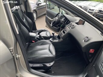 Peugeot 308,
1,6 7MÍST.KŮŽE.NAVI. - 15