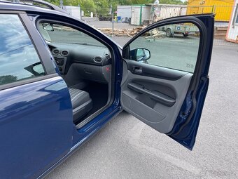 Ford Focus, 1,6 74kW, BEZ KOROZE - 15