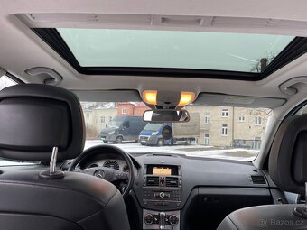 Mercedes-Benz C320 W204 - 15