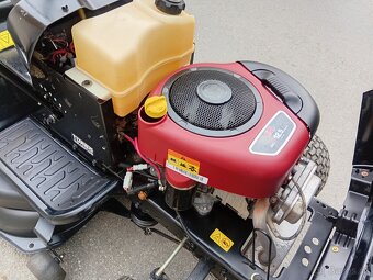 Prodám zahradní traktor Partner 12.5Hp - 15