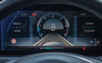 Mercedes-Benz E trieda Kombi 220 d 4MATIC A/T - 15