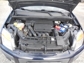 Prodám Ford Fusion 1.4,59kw,klima - 15