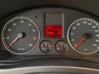 Volkswagen Golf Plus 1.4i najeto pouze 133526km - 15