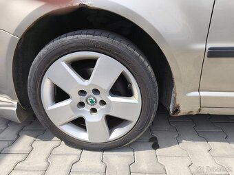 Prodám Škoda Superb 1.9TDI 96kW, r.v. 2005, naj. 177 tis.km - 15