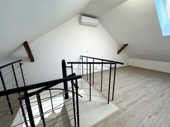 NABÍDKA PRONÁJMU MEZONETOVÉHO BYTU 3+KK, ROSTĚNICE - 15