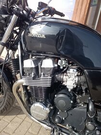 Honda CB 750 Seven Fifty - 15