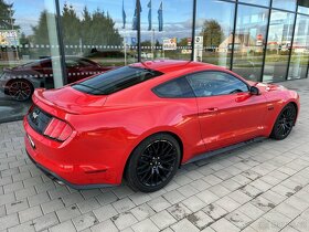 Ford Mustang GT V8 338kw 10st.automat nové v ČR - 15