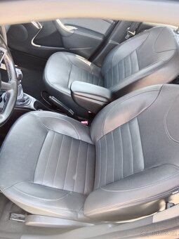 Dacia Duster 1,5DCI,80KW,,101700km,,rok 2017 - 15