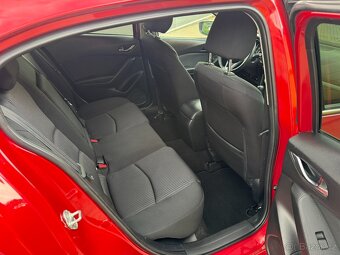 MAZDA 3 2.0 SKYACTIV-G 88kW-2015-99.945KM-BI-X,VÝHŘEV - 15