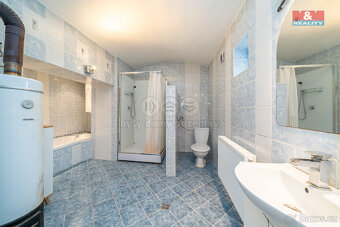 Prodej rodinného domu, 195 m², Štíty - Březná - 15