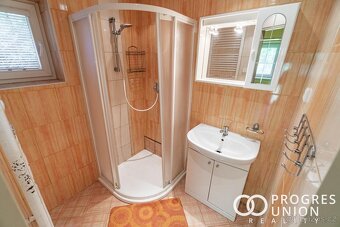 Prodej rodinného domu Rožnov pod Radhoštěm - 15