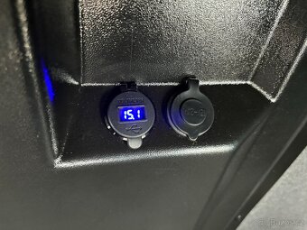 Renault Master 170k, 8EP, Zadní spaní, 2lůžka - 15