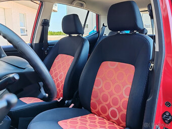 benzínový Hyundai i10 2009 klima - 15
