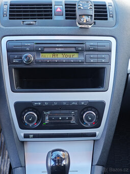 Škoda Octavia 2 1.4 TSi 90 kw - 15